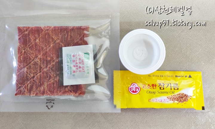 머거본 고소한 쇠고기 육포 내용물