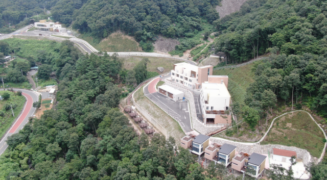 도래재 자연휴양림 전경사진입니다.