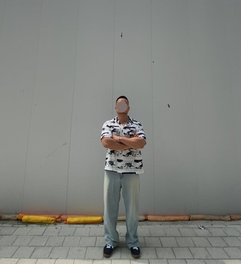 데일리룩('26. 7. 17.)매스노운 앤트 오버핏 반팔 하와이안 셔츠, 에러스익셉티드 연청 데님팬츠, 컨버스 올스타 클래식 트레이너 옥스 스웨이드, 섹스토 팔찌, 서지컬스틸 팔찌