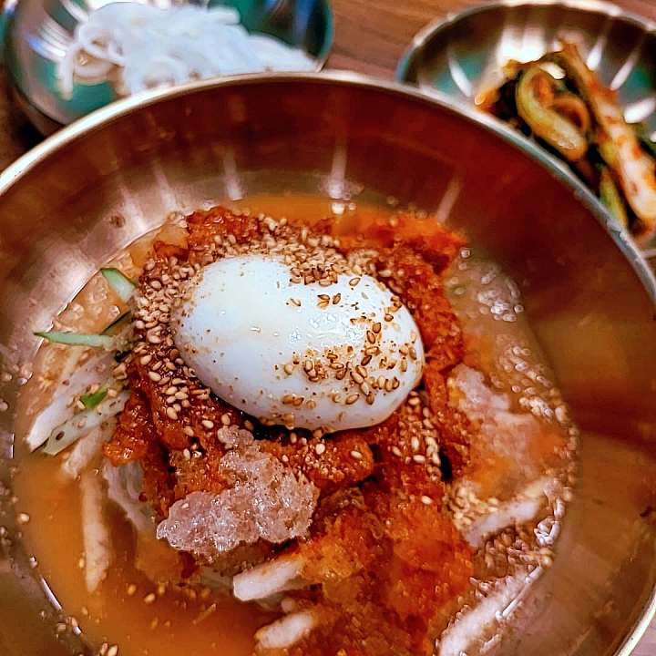어서와 한국은 처음이지 코다리 냉면 회무침 떡만둣국 제주흑돼지불백 굴국밥 캐나다 친구들 편 롯데월드 잠실 맛집 위치