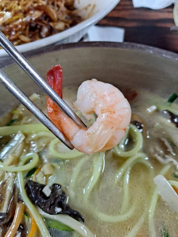 백짬뽕 새우 먹는시간