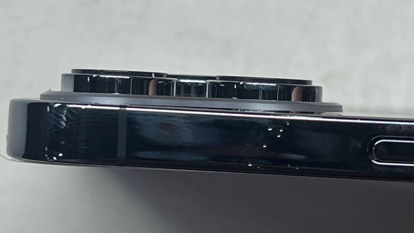 iphone-14-pro-dummy-camera-thickness