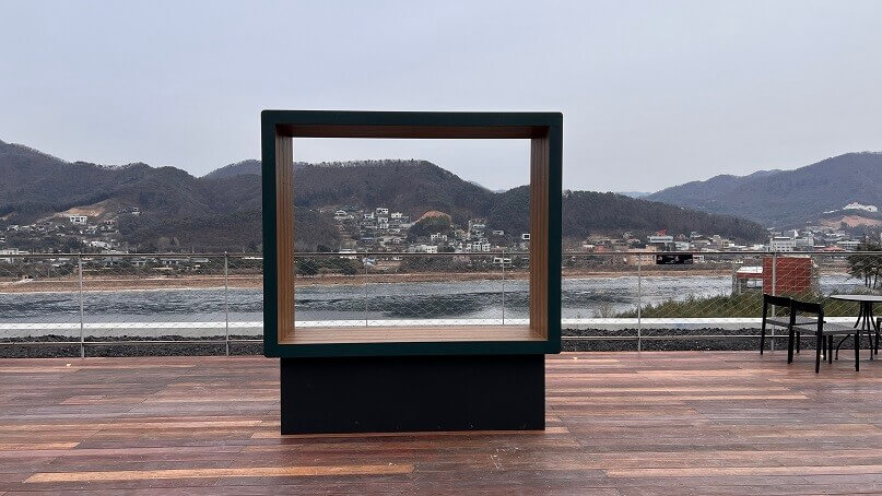 스타벅스 더북한강 관련 이미지