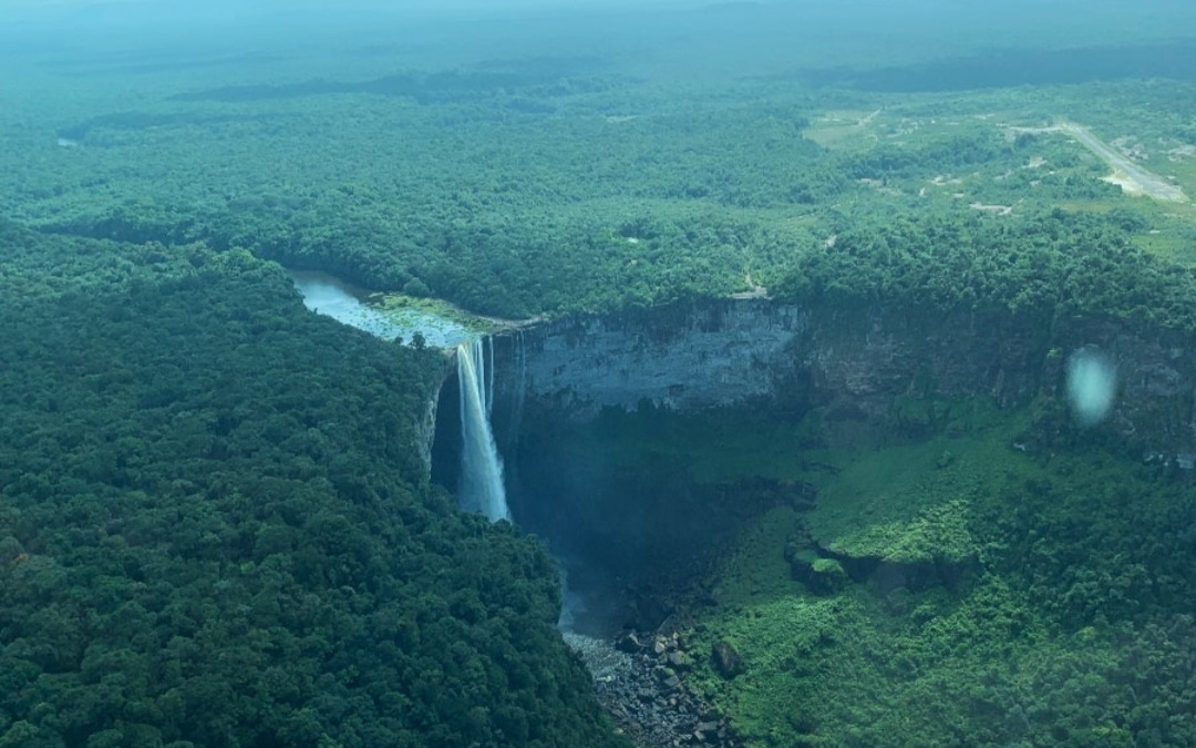 카이예튀르폭포