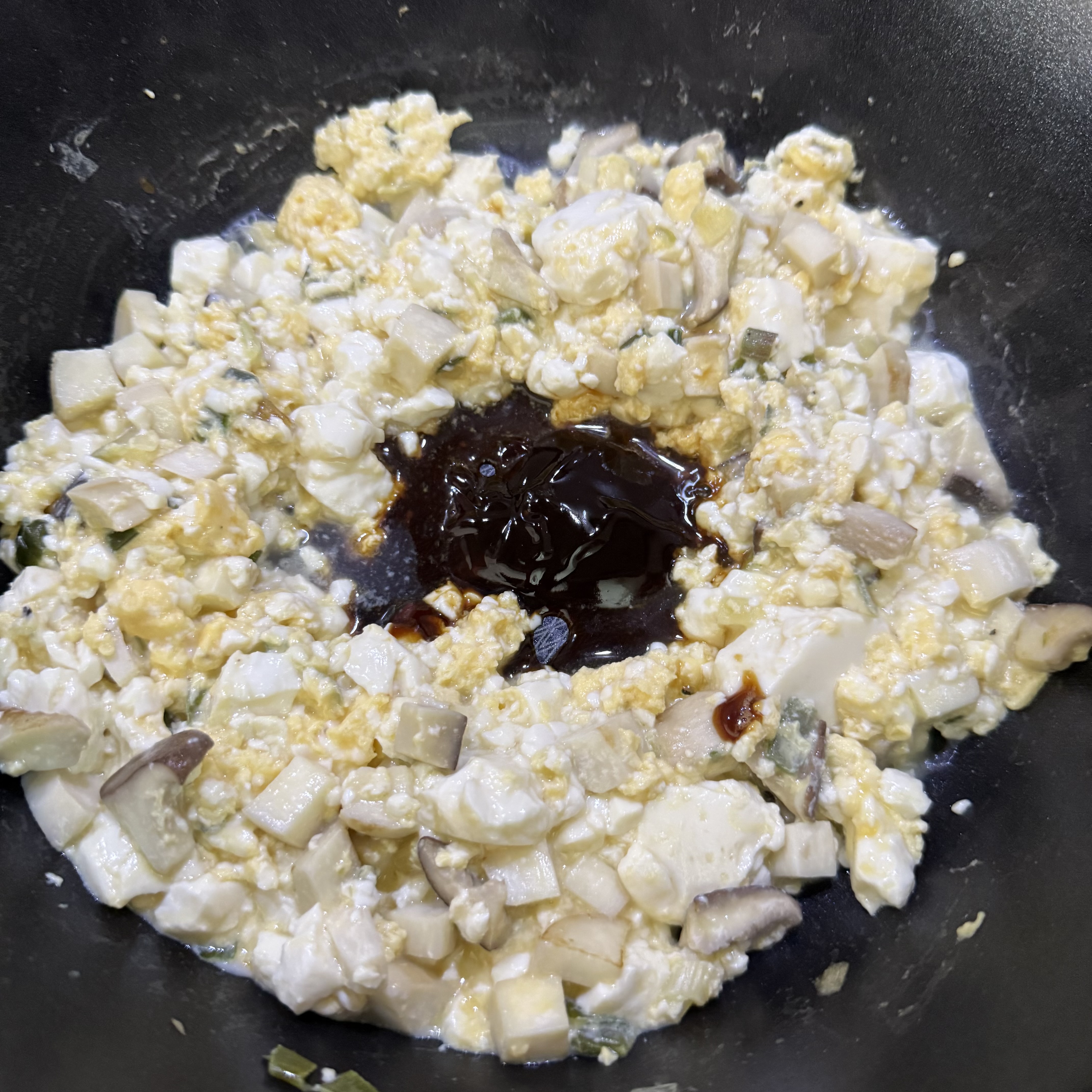 순두부 계란 버섯 덮밥 요리– 다이어트