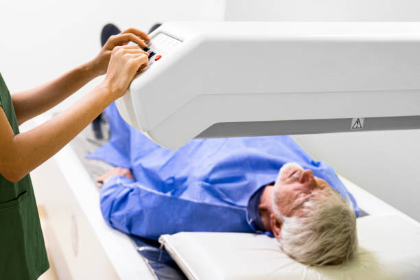 골밀도 검사가 필요한 대상