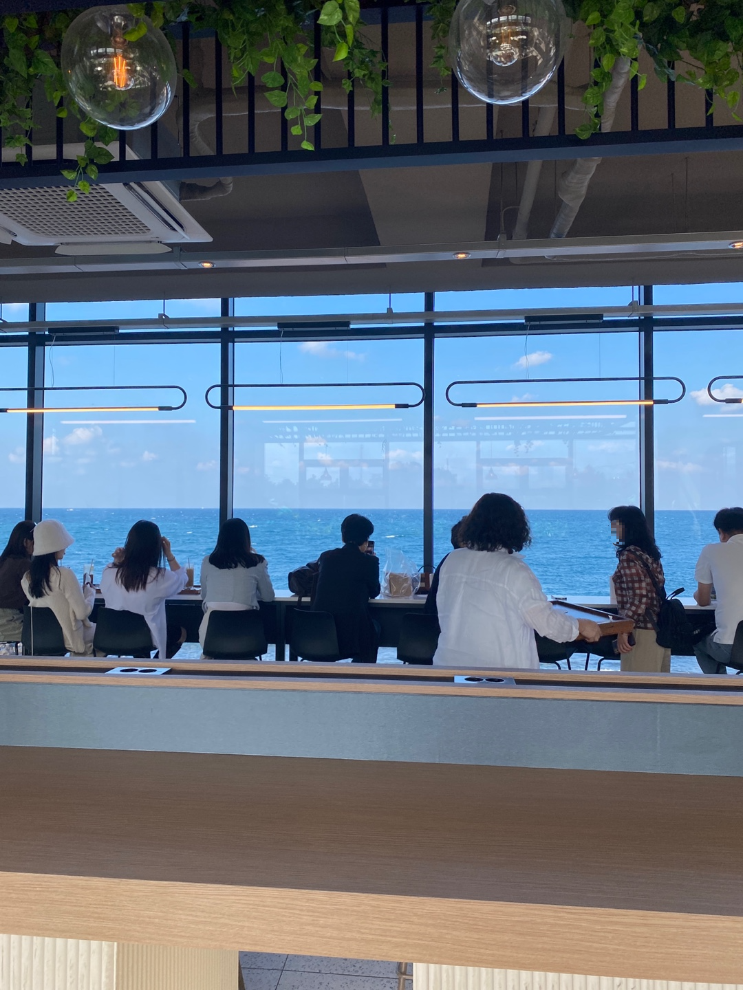 제주공항 용두암 용두암해변 비행기포토존 오션뷰 팡도르 시그니처메뉴 듀포레 대형카페 주차 리뷰 추천