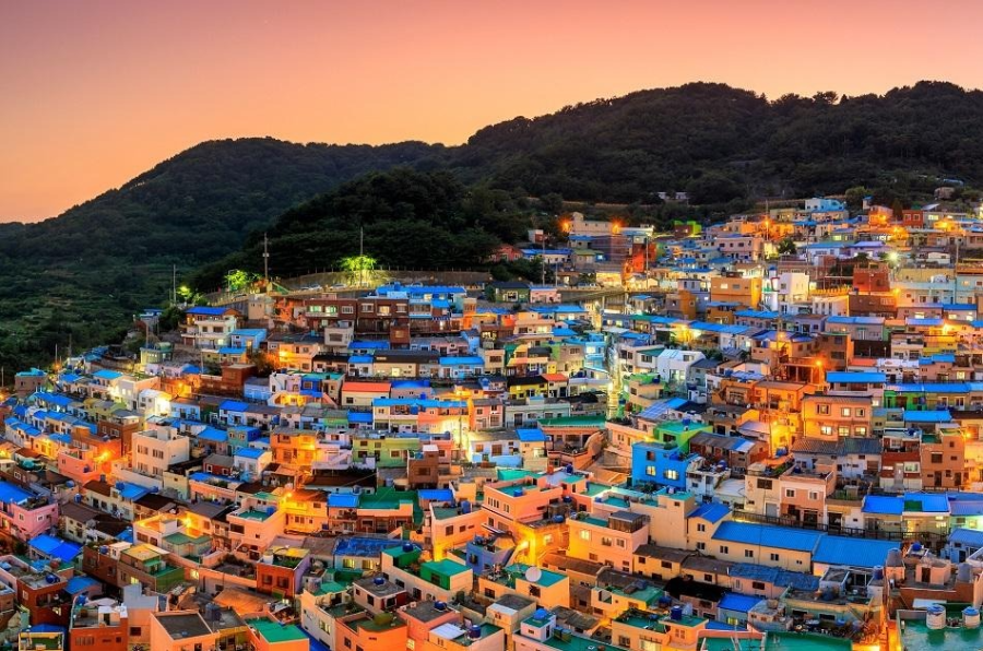 부산 가을 감성 여행 가이드 2025 – 해운대 & 감천문화마을 힐링 가이드