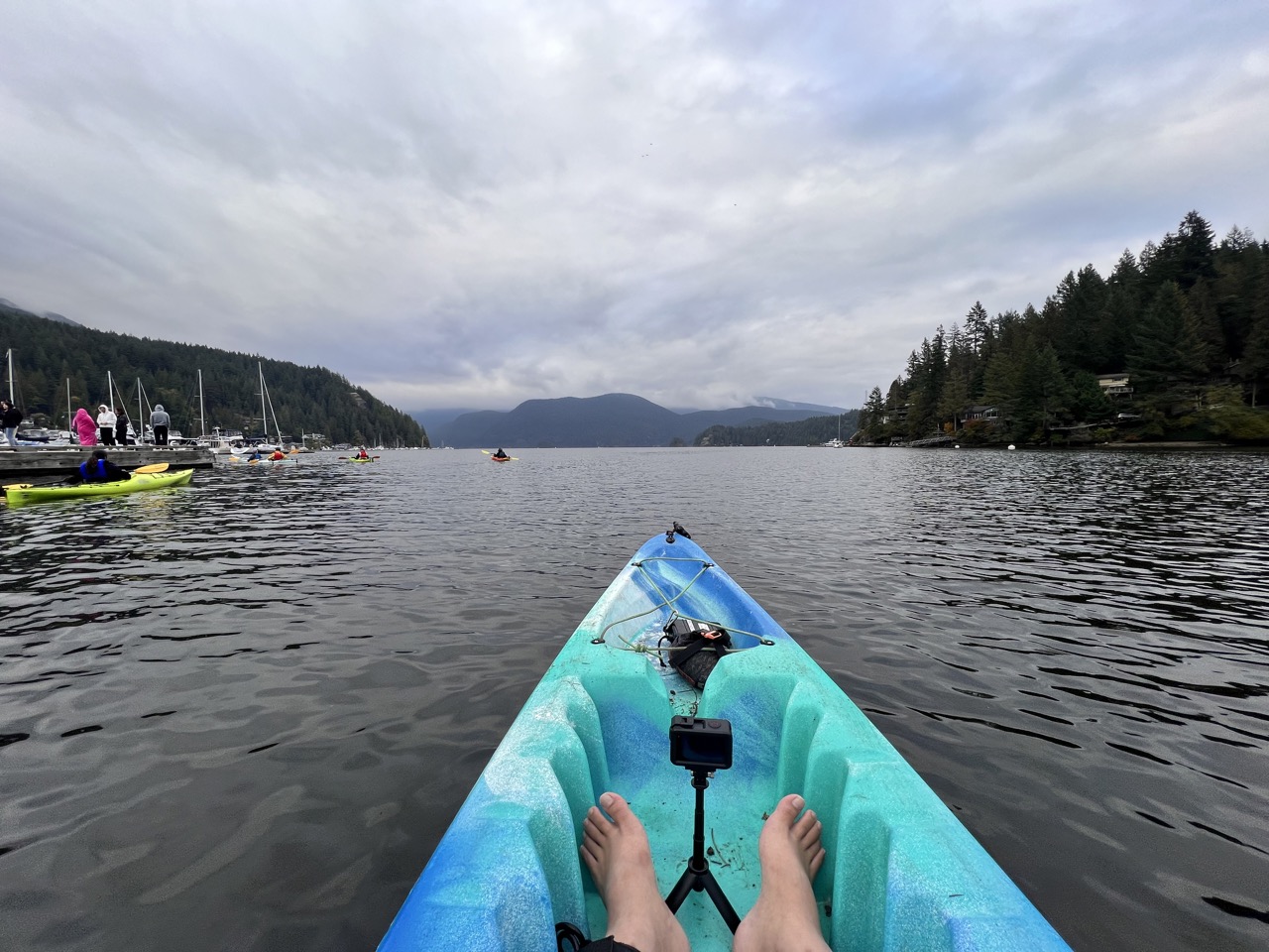 카약 타니 기분이 너무 좋았다. 운전도 별 거 없다 ㅋㅋ