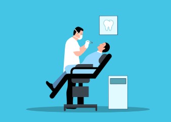 청소년의 치아 건강 적신호! 원인은 스마트폰?