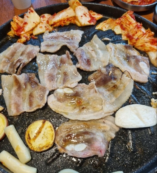 대구-1인분-5천원-삼겹살-권반장명품한돈