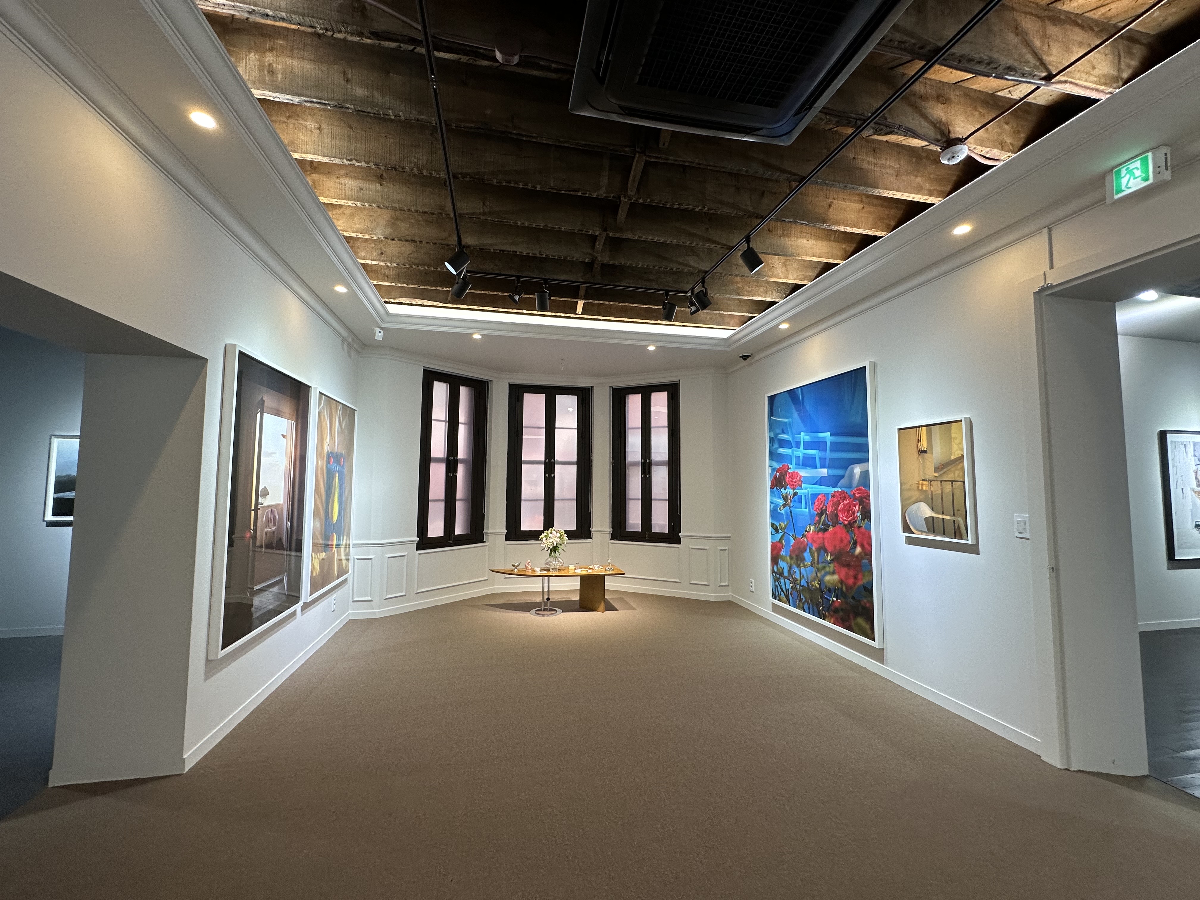 바자전 전시장 내부