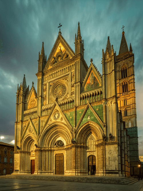 중세 유럽 건축물이 경제에 끼친 숨겨진 영향력과 비하인드 스토리