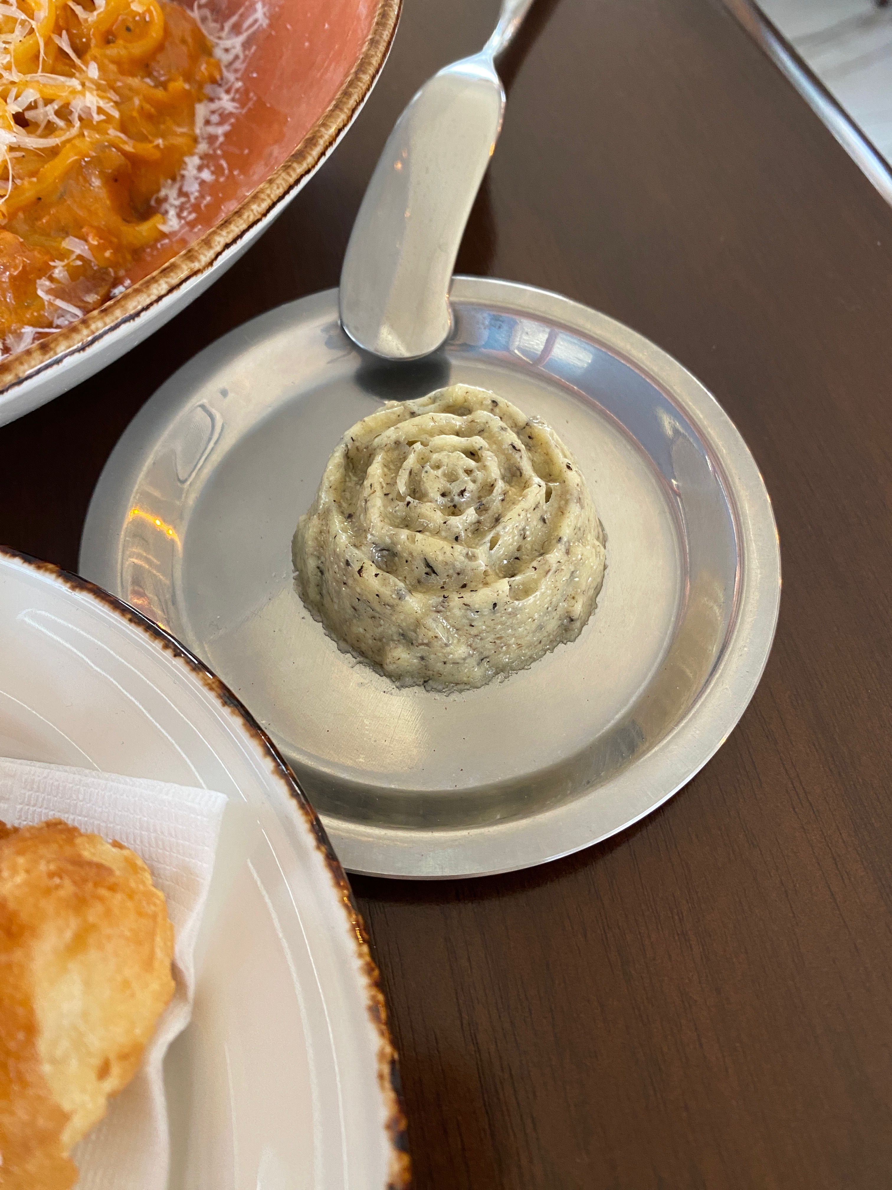 [압구정 로데오 맛집/ 브런치] 오르조 르브텀 - 신상 브런치 맛집