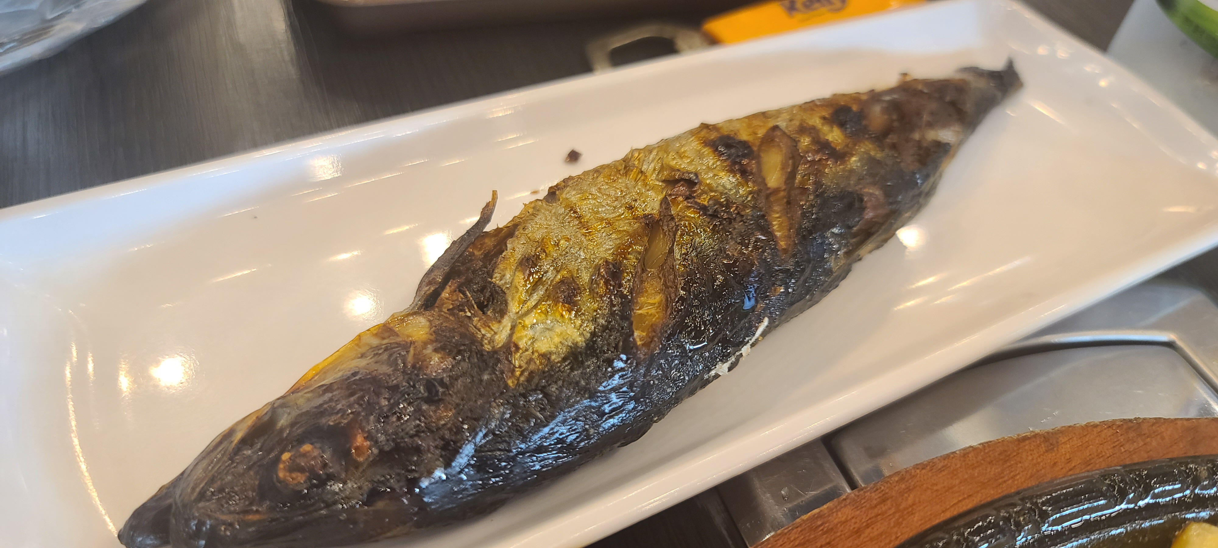 성남맛집 회맛집 은행동맛집 청춘종합어시장 을지대맛집 신선한회 메뉴판 기본반찬 고등어구이