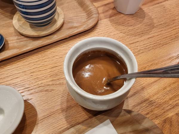 쇼쿠도미츠-참깨소스