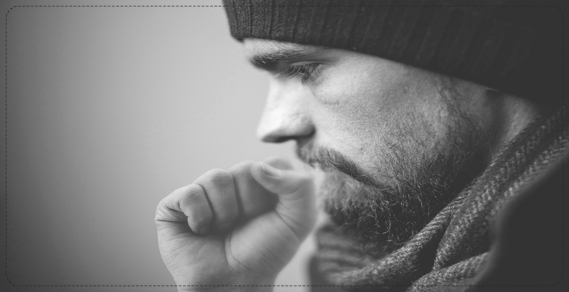 남자가 기침하는 이미지