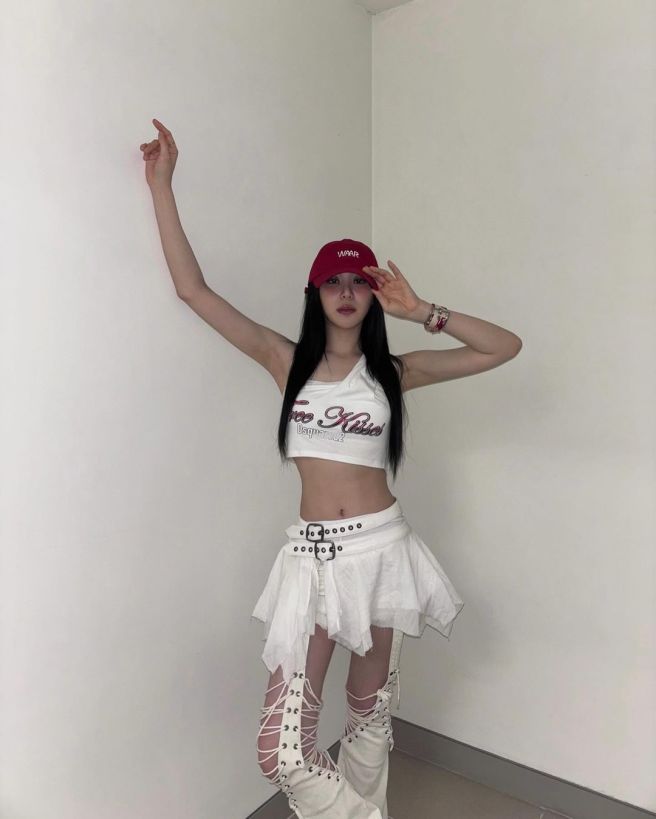 이채연 프로필
