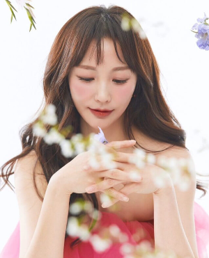 안혜경 결혼 사진