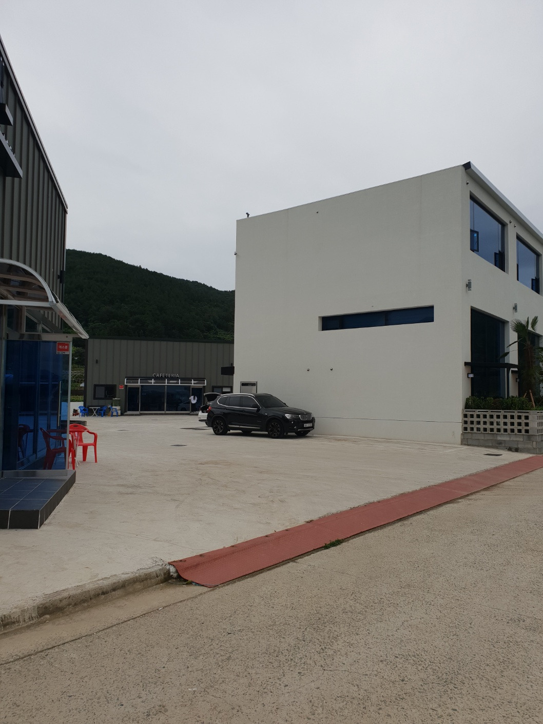 비클래시 키즈풀빌라 외관