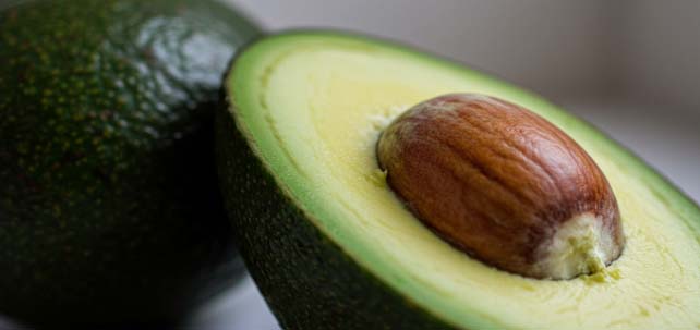 에너지 충전에 좋은 음식 아보카도