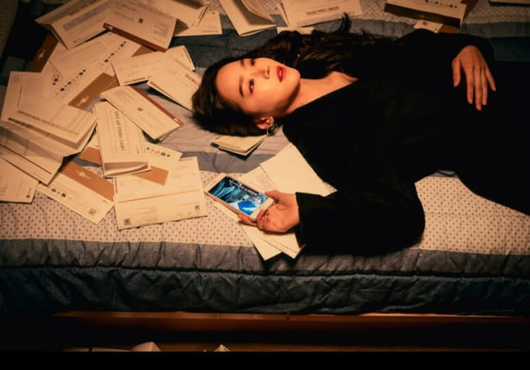 그녀가 죽었다 해석