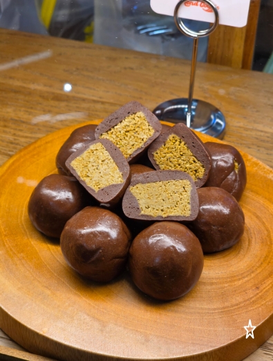 몬트쿠키의 주요 특징- 더 현대 서울 몬트쿠키