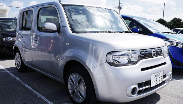 닛산 큐브 중고차 가격 시세표 연비