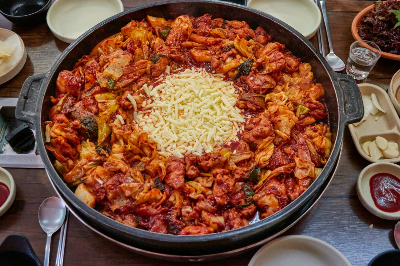 본가춘천닭갈비막국수