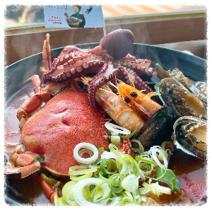 조각가 해물라면 바다보는날