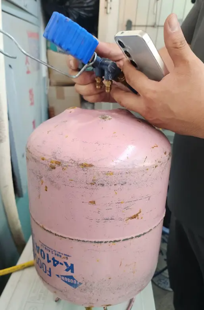 에어컨-가스-충전