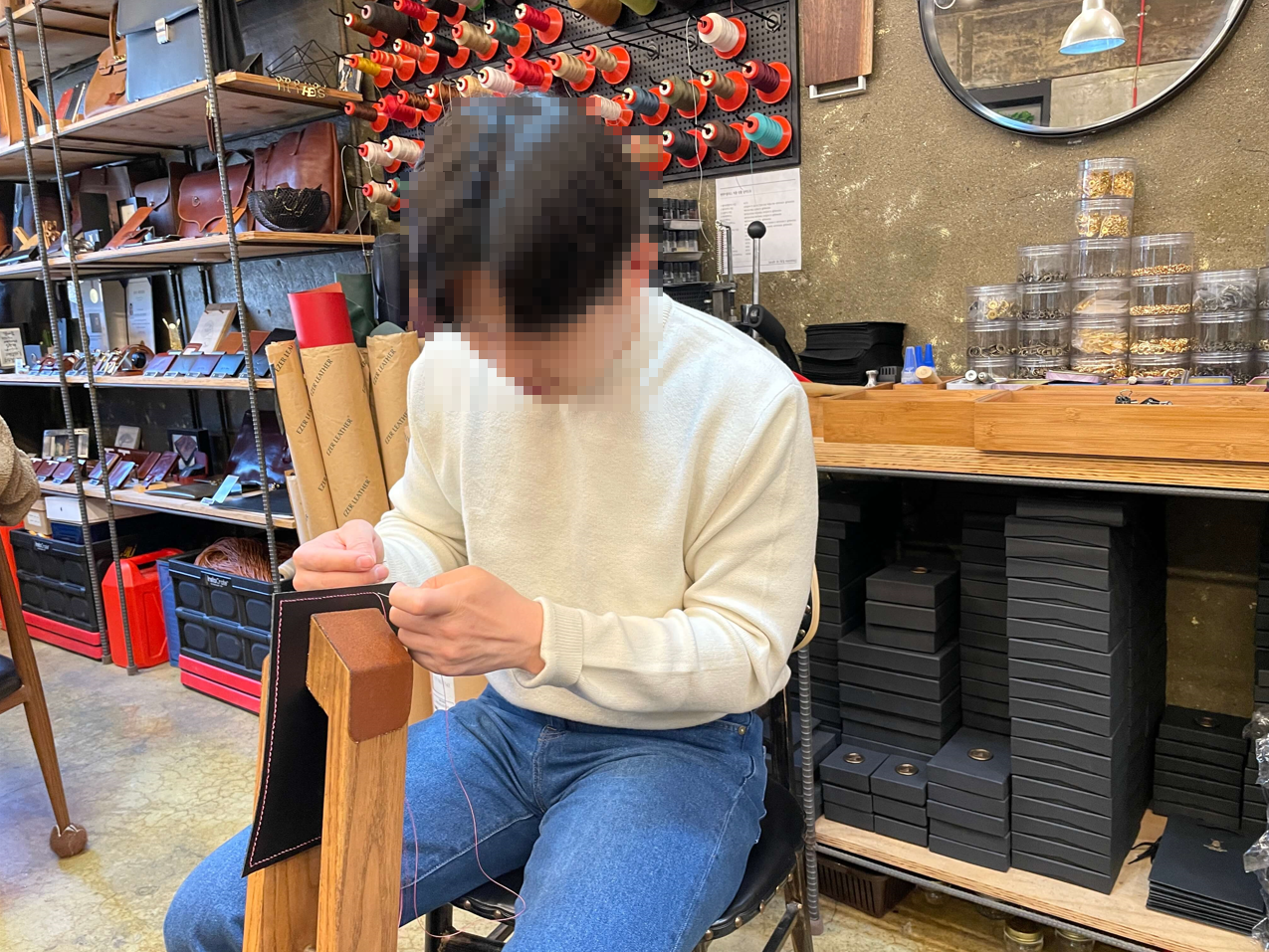 가죽공방 레더레스트