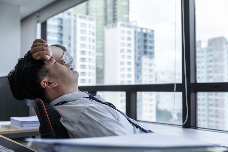 중년부부의 생활사진 이미지