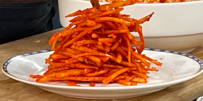 한식조리기능사 실기 시험 준비 - 도라지생채 - 높게 쌓아 담기