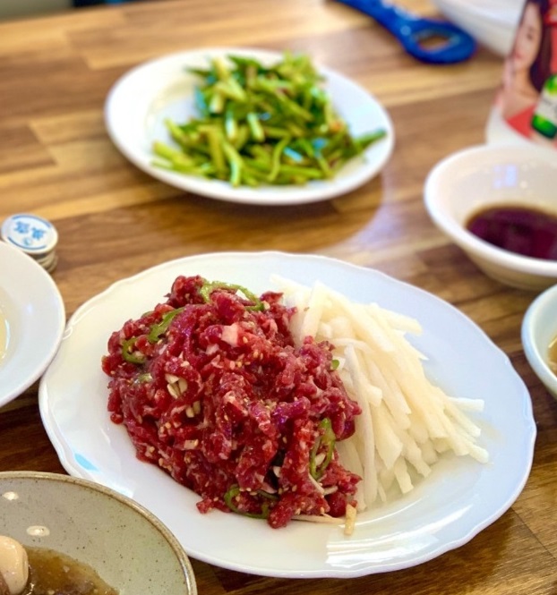 백반기행-대구-뭉티기-육회-양지식당