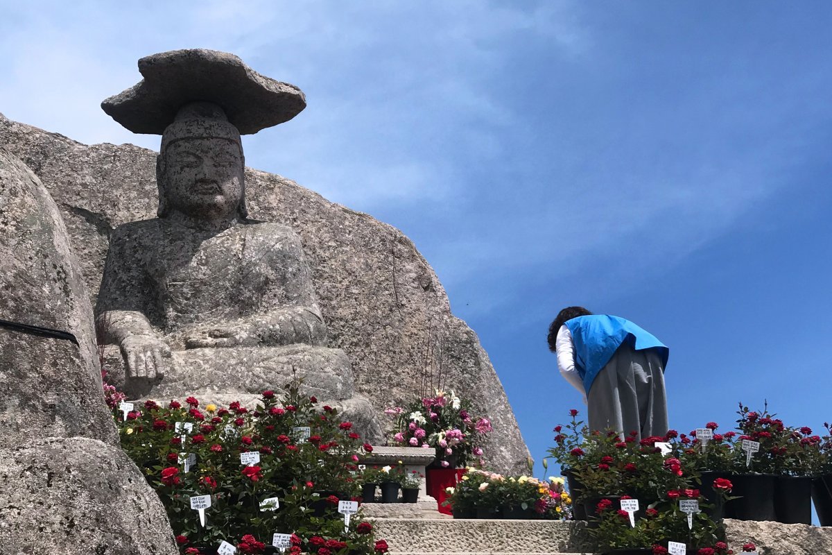 팔공산 갓바위 모습