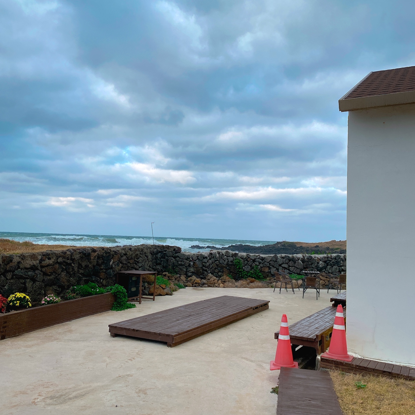 제주 조천방파제 오션뷰 로스터리 베이커리 카페 시소