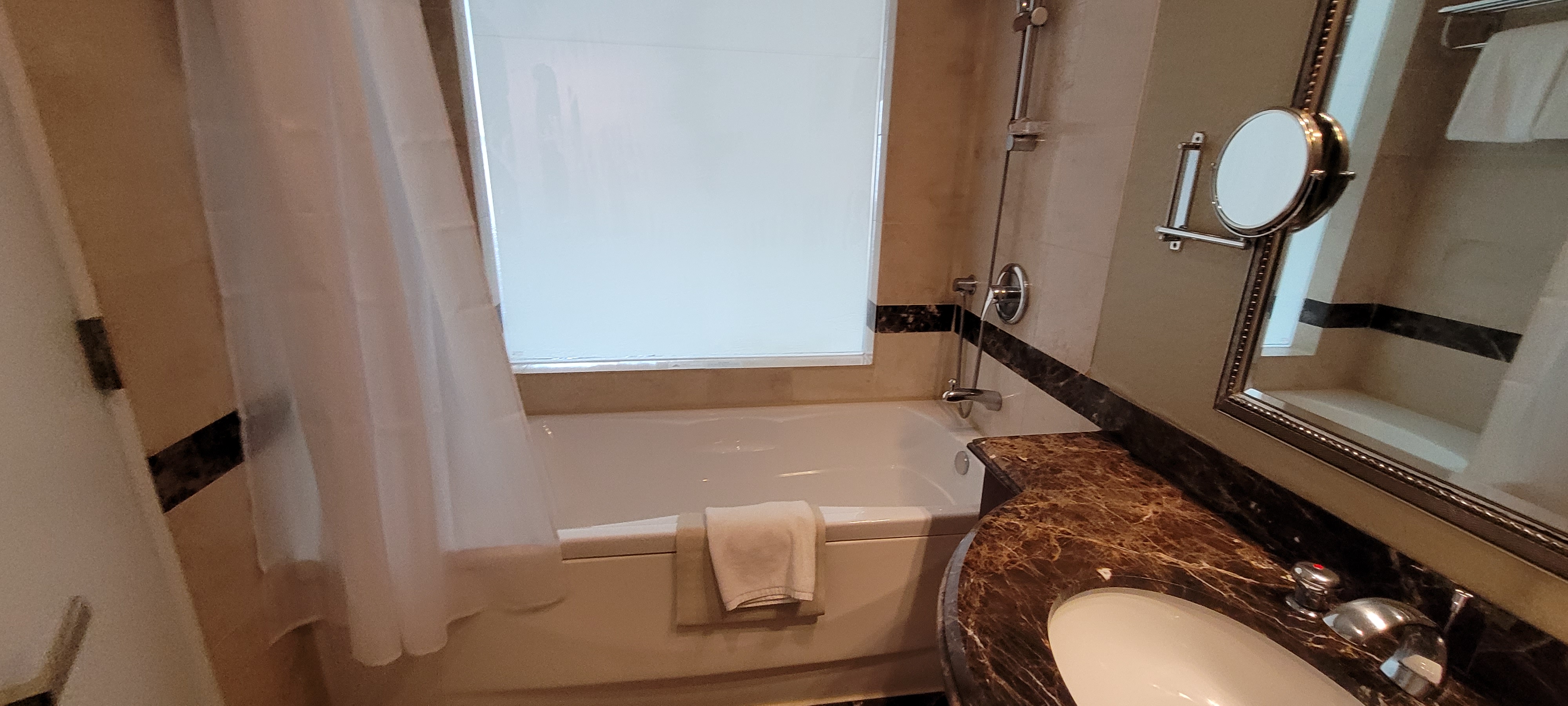 세면대, 욕실, 샤워커튼