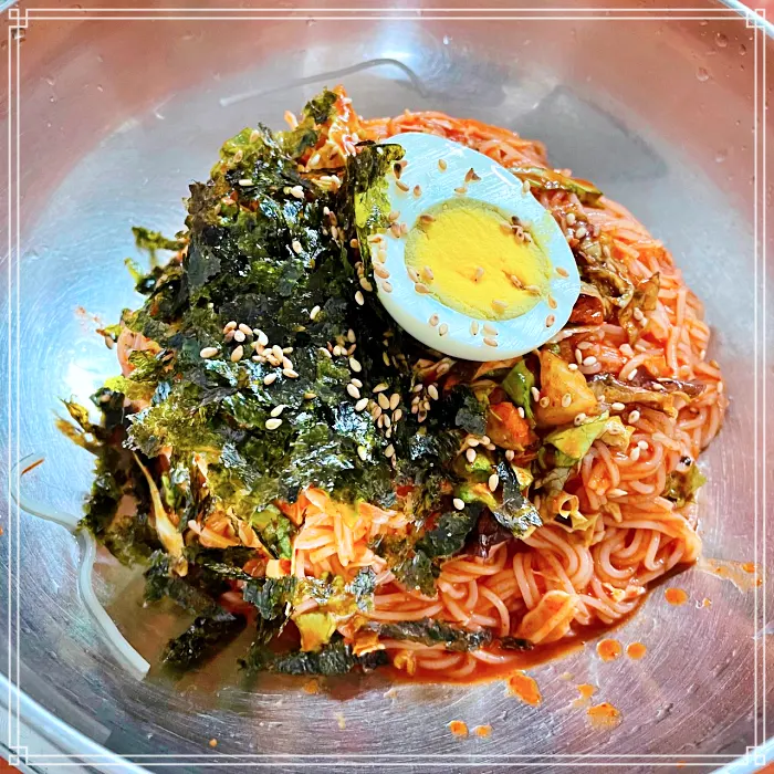 종로 3가 맛집 20년 전통 노포&#44; 비빔국수&#44; 콩국수