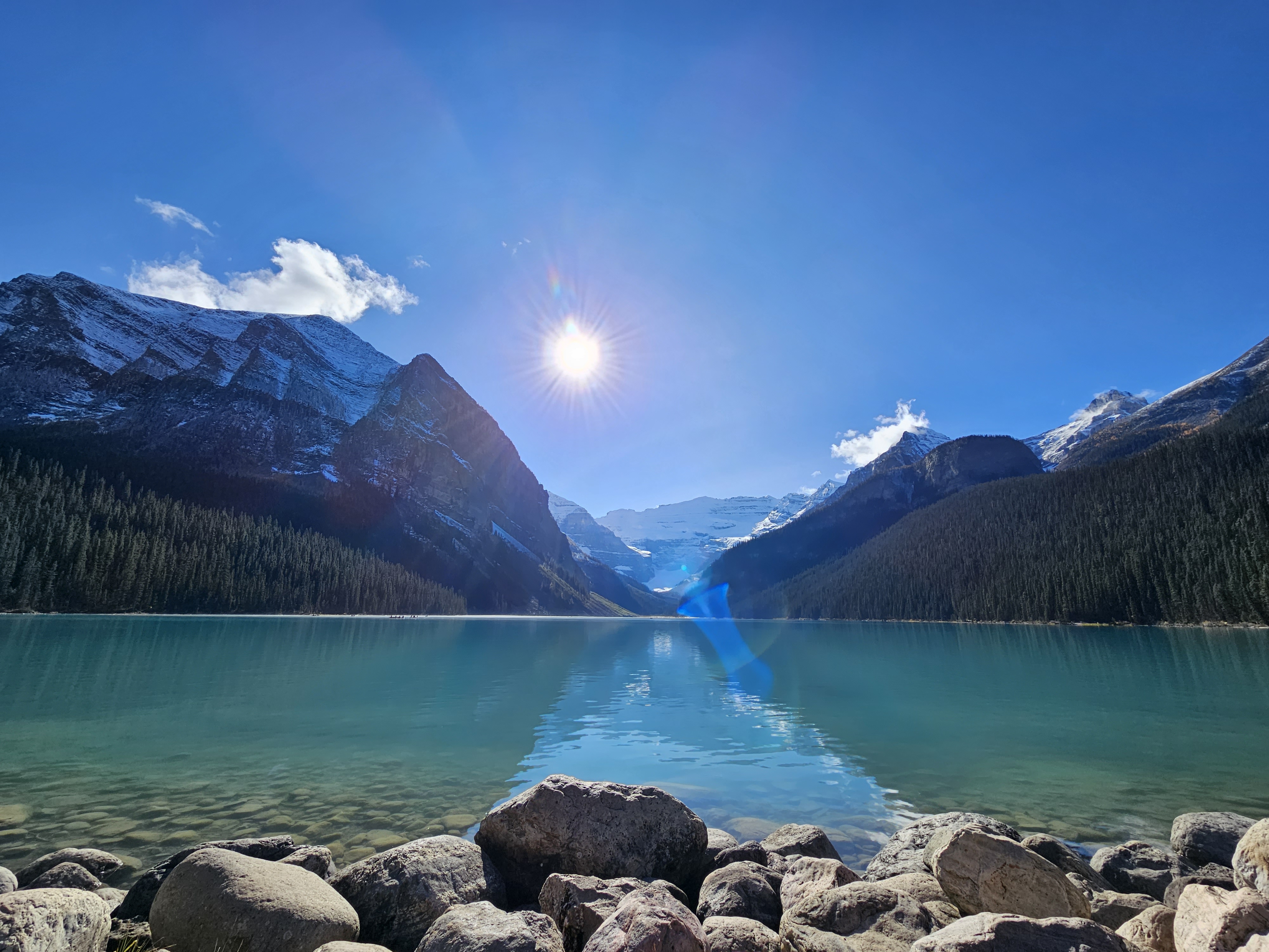 드디어 만난 레이크 루이스. 왜 10대 비경인지 바로 알 수 있었다.