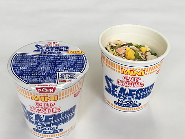 일본 여행 쇼핑 리스트 2025 최신 정보 컵라면 인스턴트 라면 우동 소스 맛집 편의점 가격 추천