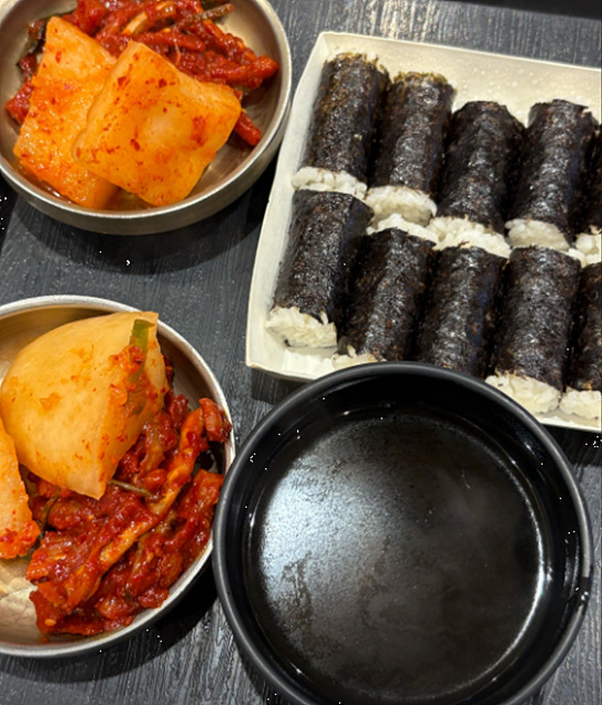 가평휴게소 맛집 인기메뉴 편의시설 화장실 추천