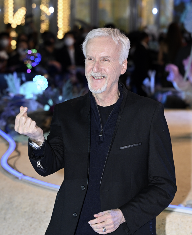 제임스 카메론와 관련된 사진