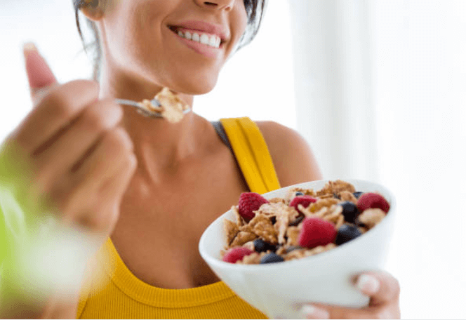 시니어 건강을 위한 단백질 쉐이크, 꼭 필요한 이유와 추천 제품