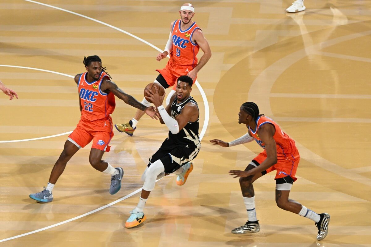 NBA컵 결승전 밀워키 오클라호마시티