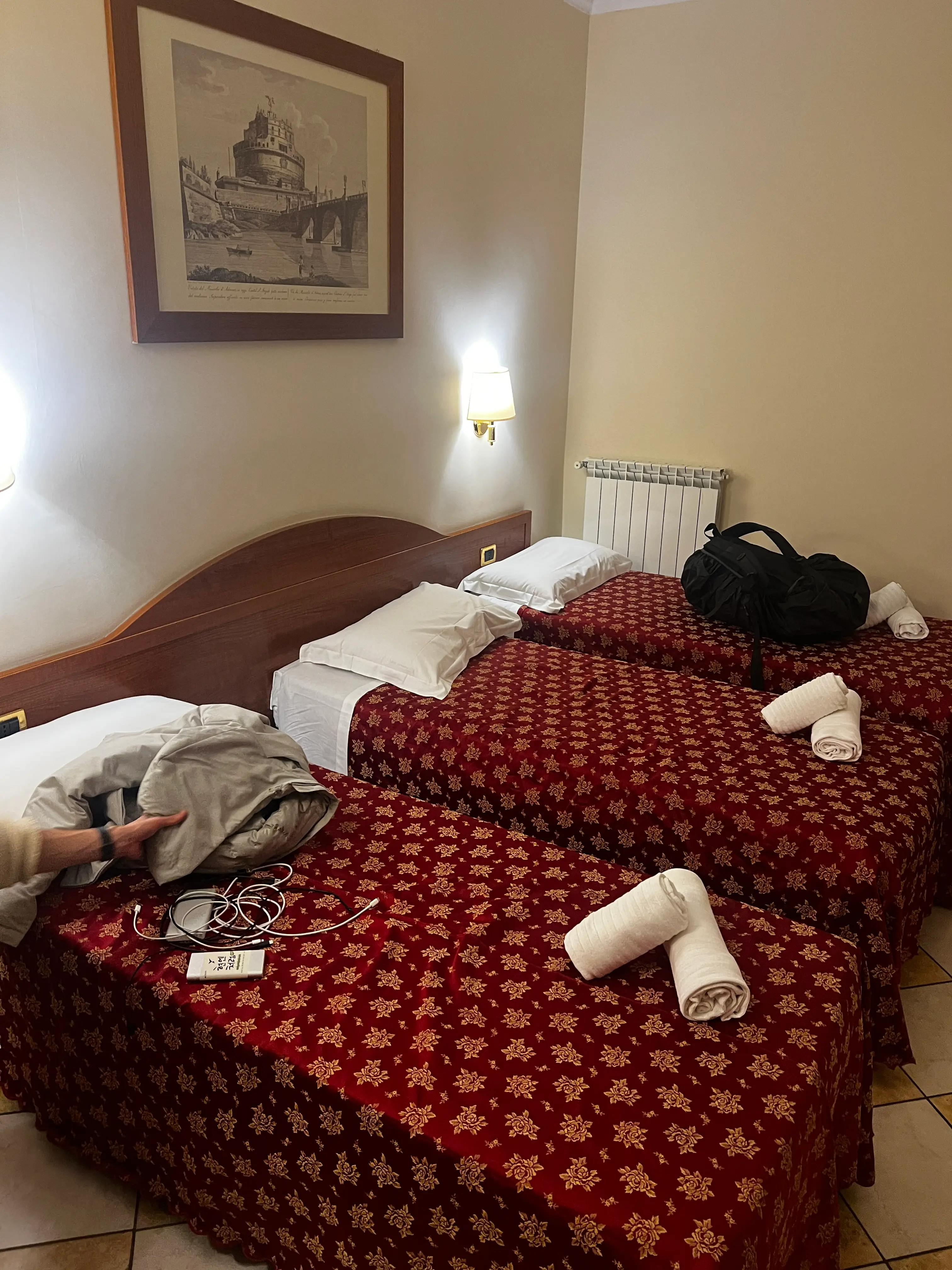 침대-세개와-라디에이터