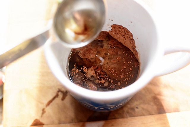 5분완성 노오븐 떠먹는 초콜릿 머그컵 케이크 만들기,팁줌