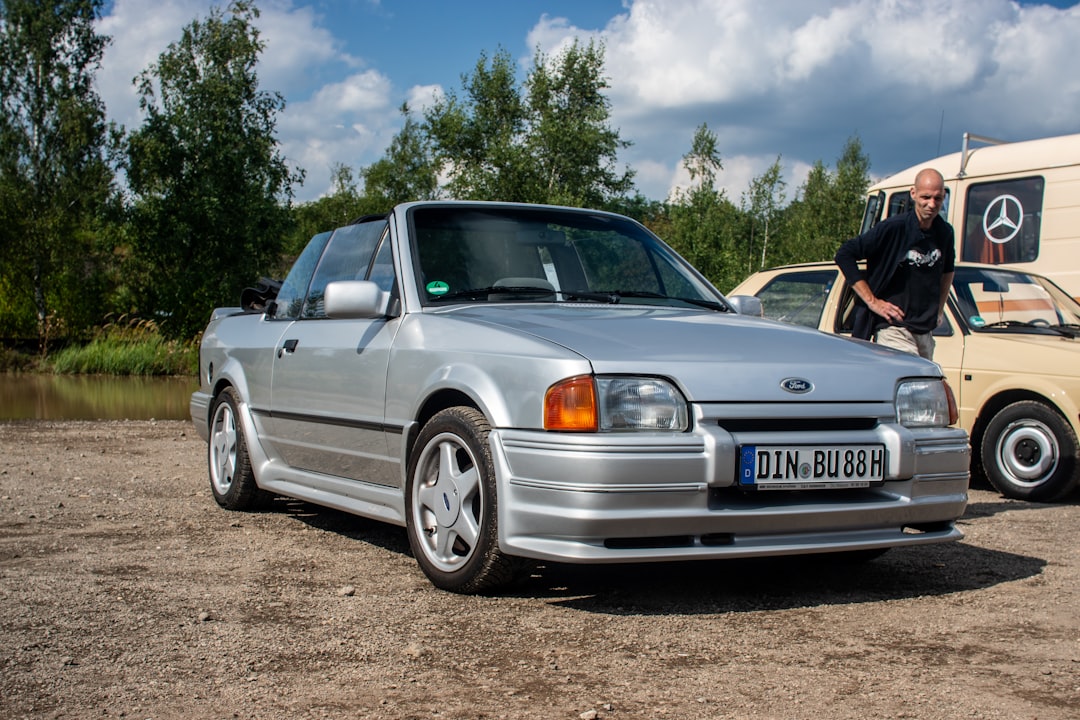 Escort