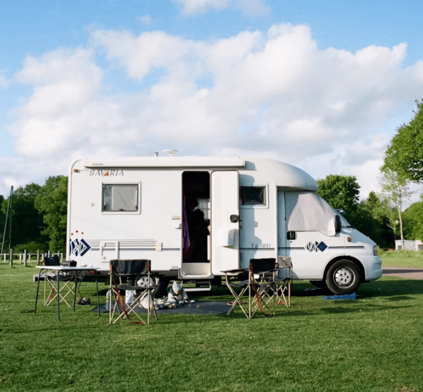 캠핑카 여행 필수 준비물: 완벽 리스트 &꿀팁!