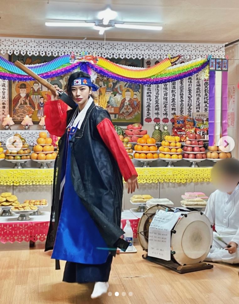 노슬비 무당 점집 운영전쟁49 고딩엄빠 남편 자녀 나이 학력 인스타 프로필